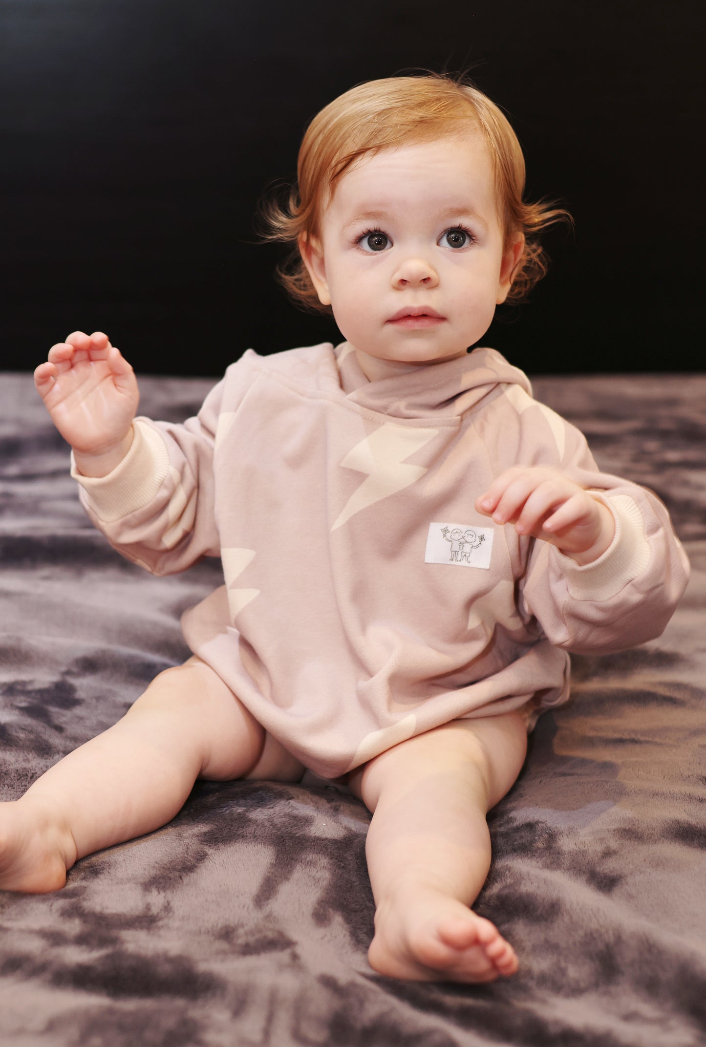 Lightning unisex body
